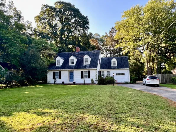 1209 Clay St, Franklin, VA 23851