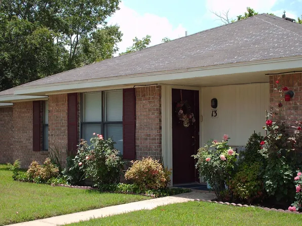 300 E Elm St #300, Edgewood, TX 75117