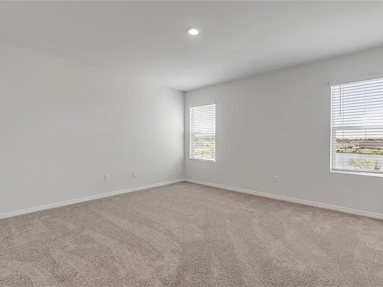2725 Silver Canoe Dr — Photo 18