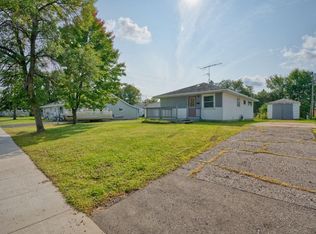 116 Suffolk Dr, Hoyt Lakes, MN 55750