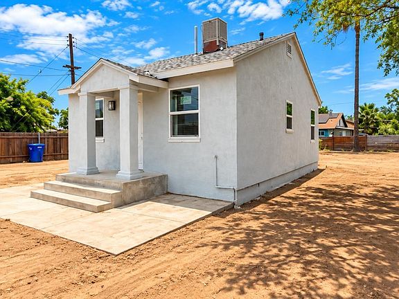 2nd image of 30368 Orange St