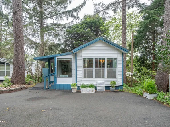 3700 N Highway 101 #26, Depoe Bay, OR 97341