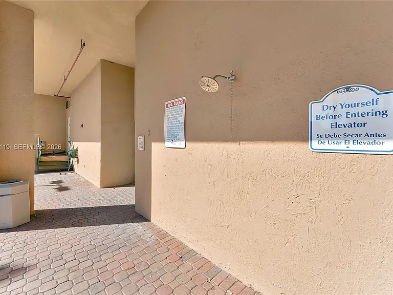 3500 Coral Way #Penthouse 10 — Photo 21