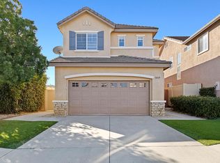 30319 Cedar Oak Ln, Castaic, CA 91384