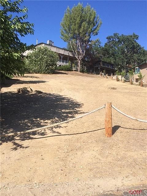 1st image of 8813 Circle Oak Dr