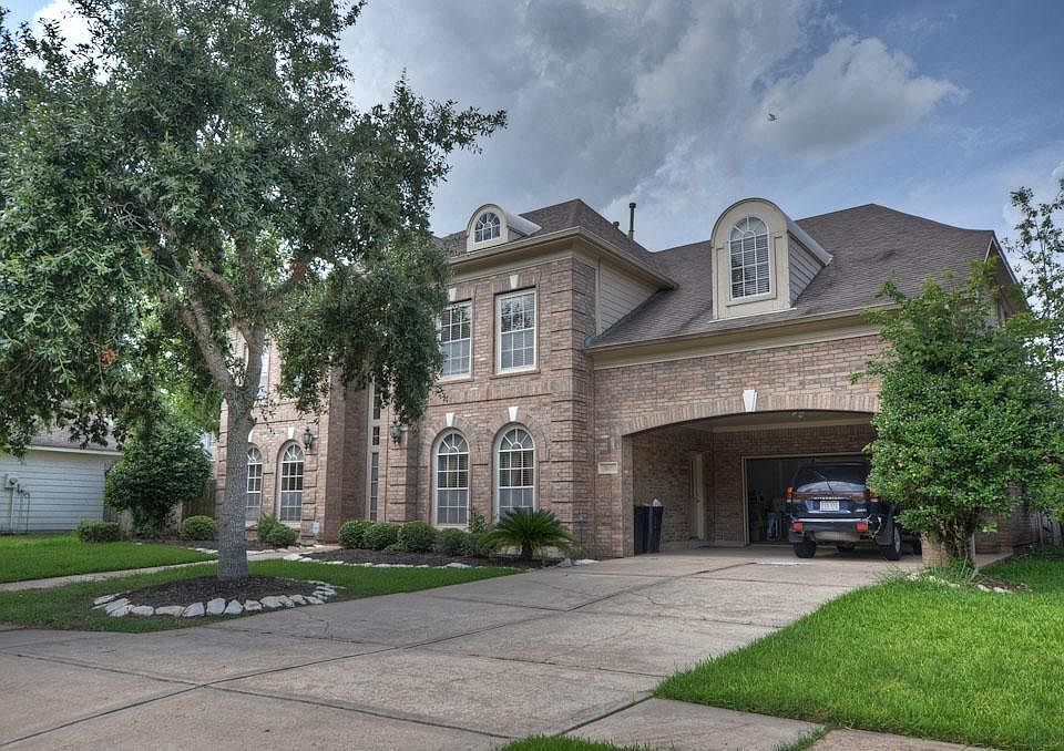 1st image of 7607 Treeline Dr