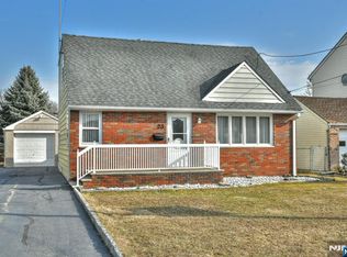 23 Lincoln Pl, Moonachie, NJ 07074
