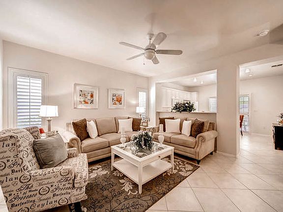 4th image of 539 Cypress Gardens Pl
