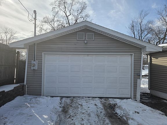 3rd image of 158 W Saint Joe St