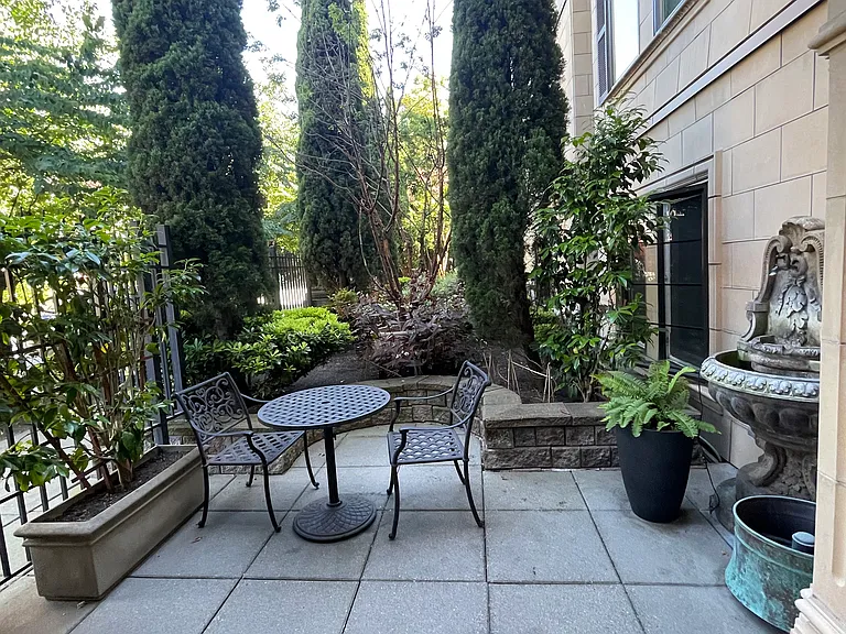 745 Bellevue Ave E #304 — Photo 38