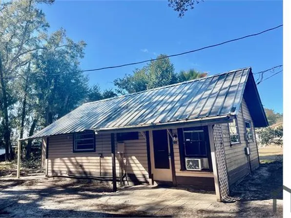 5168 Crooked Ln, Zephyrhills, FL 33541