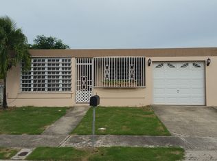 C 1 Los Flamboyanes Calle Cedro #, Gurabo, PR 00778