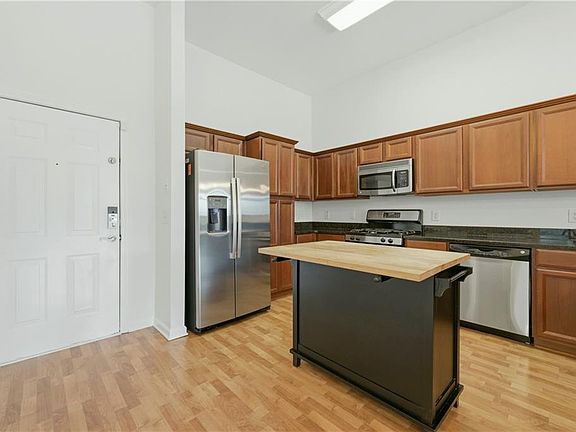 5th image of 4805 W Village Way SE #1000