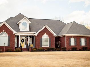 10 Reserve Dr, Covington, GA 30014