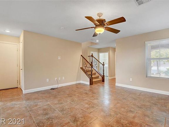 5th image of 10675 Jagged Peak Ct