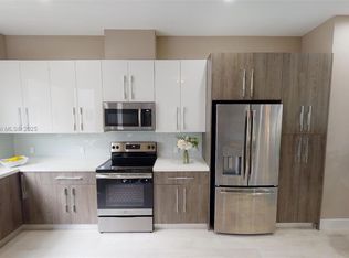 614 NE 12th Ave #614, Fort Lauderdale, FL 33304