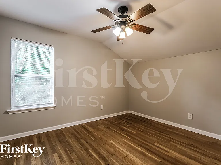 5070 Fairmont Rd SE — Photo 10