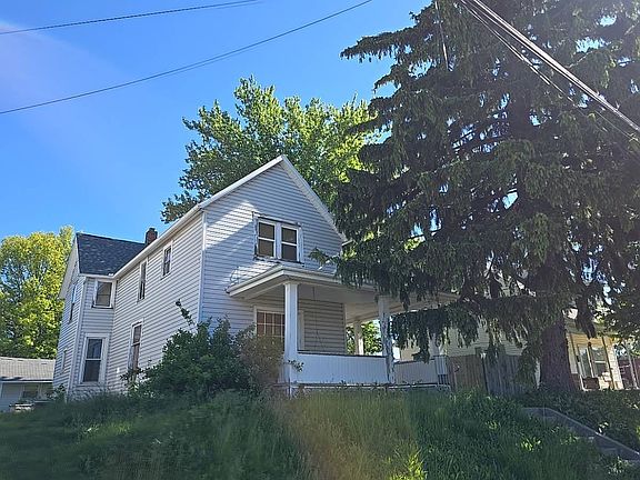 3rd image of 1226 W Wayne St