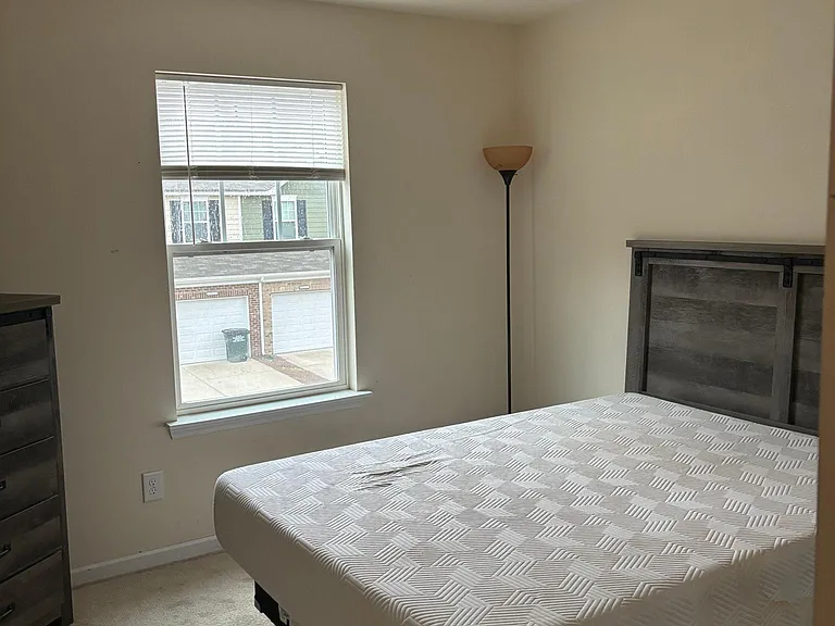 5008 Spring Arbor Ln — Photo 20