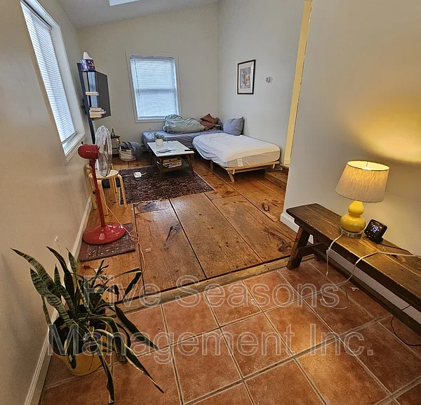 22-24 Hayward St #4 — Photo 2