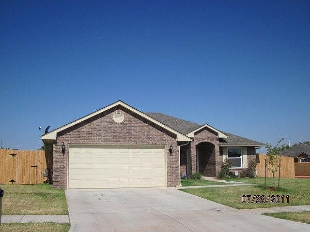 1st image of 15813 Sonador Dr