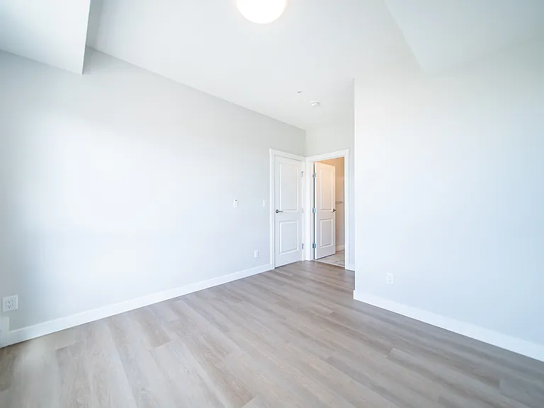 3859 Market St SE — Photo 155