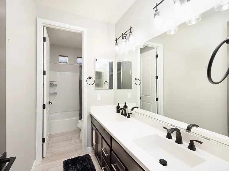 22725 E Desert Hills Dr — Photo 32