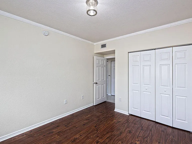 2400 Centergate Dr #202 — Photo 25