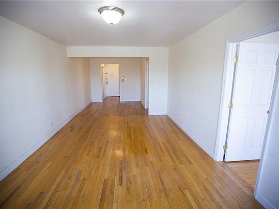 5th image of 2900 Ocean Ave APT 6L