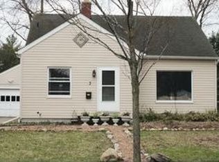 3 Dennis Ct, Midland, MI