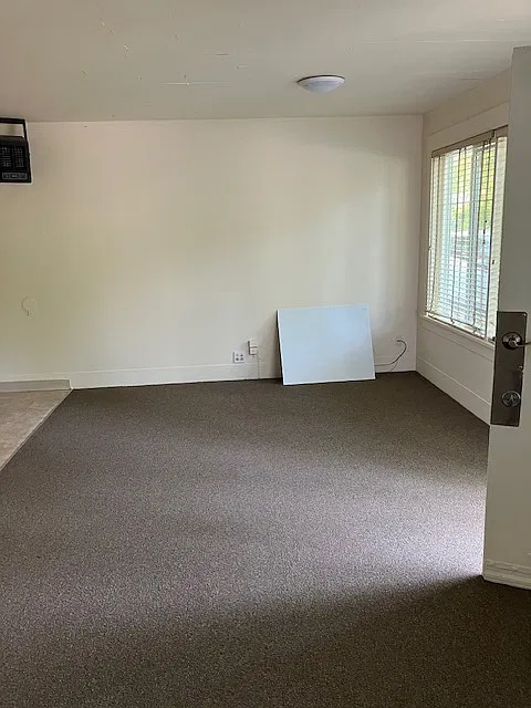 Studio, 450 sqft, $895 — Photo 4