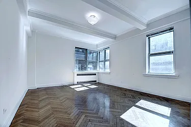 Rented by Urbane Brokerage