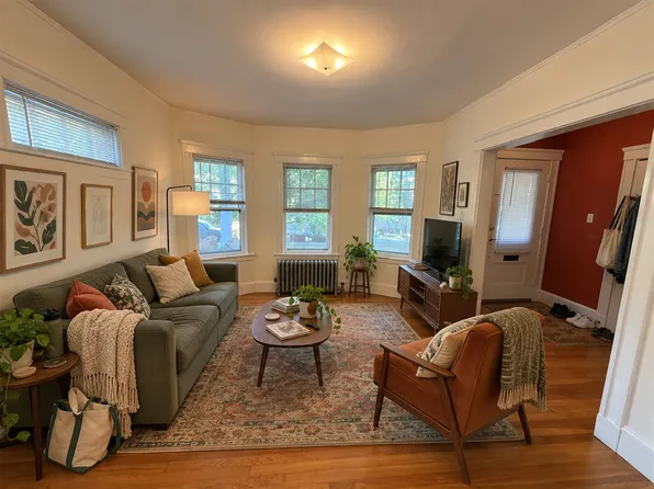 7 Newberne St #2, Somerville, MA 02144