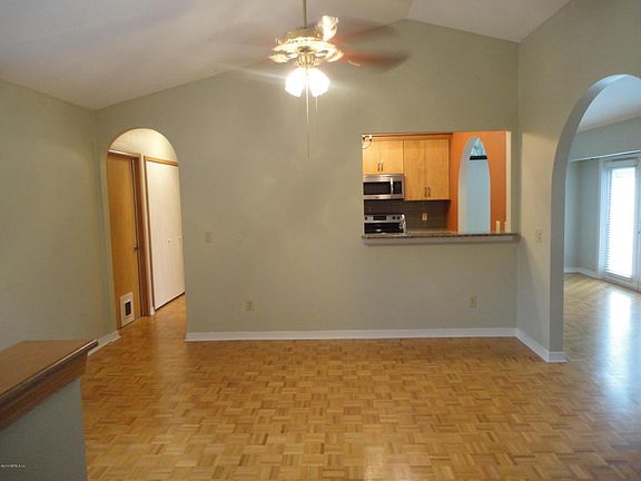 5th image of 4341 Barquero Ct E