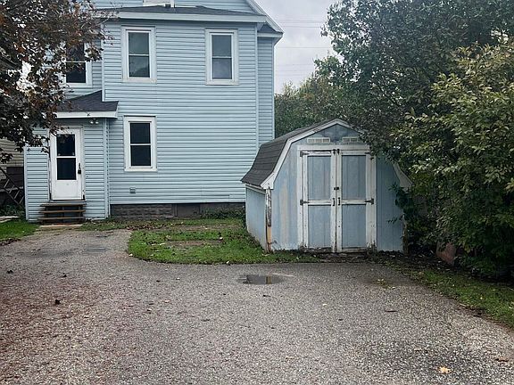 2nd image of 1617 W 4th Ave