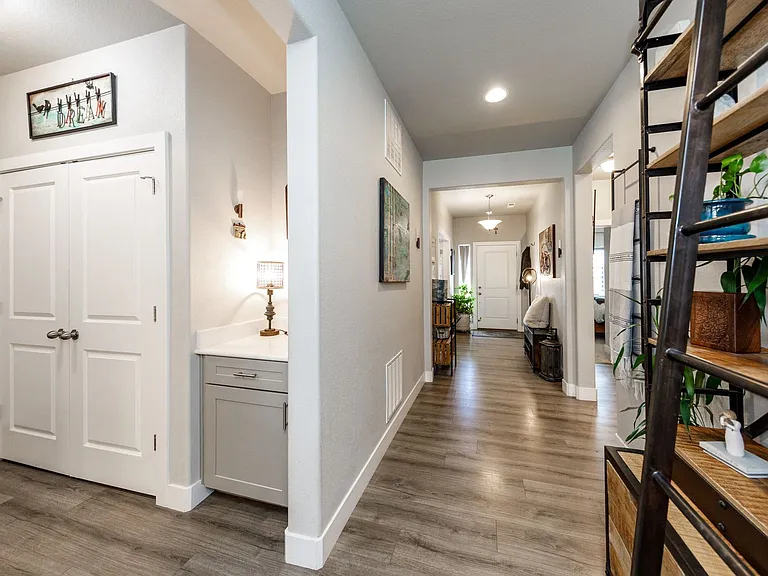 9032 Bugaboo Dr — Photo 25