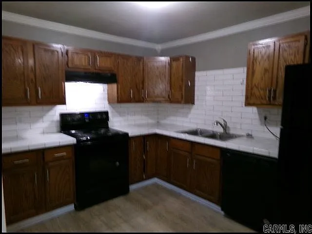 1721 Tulane Ave — Photo 13