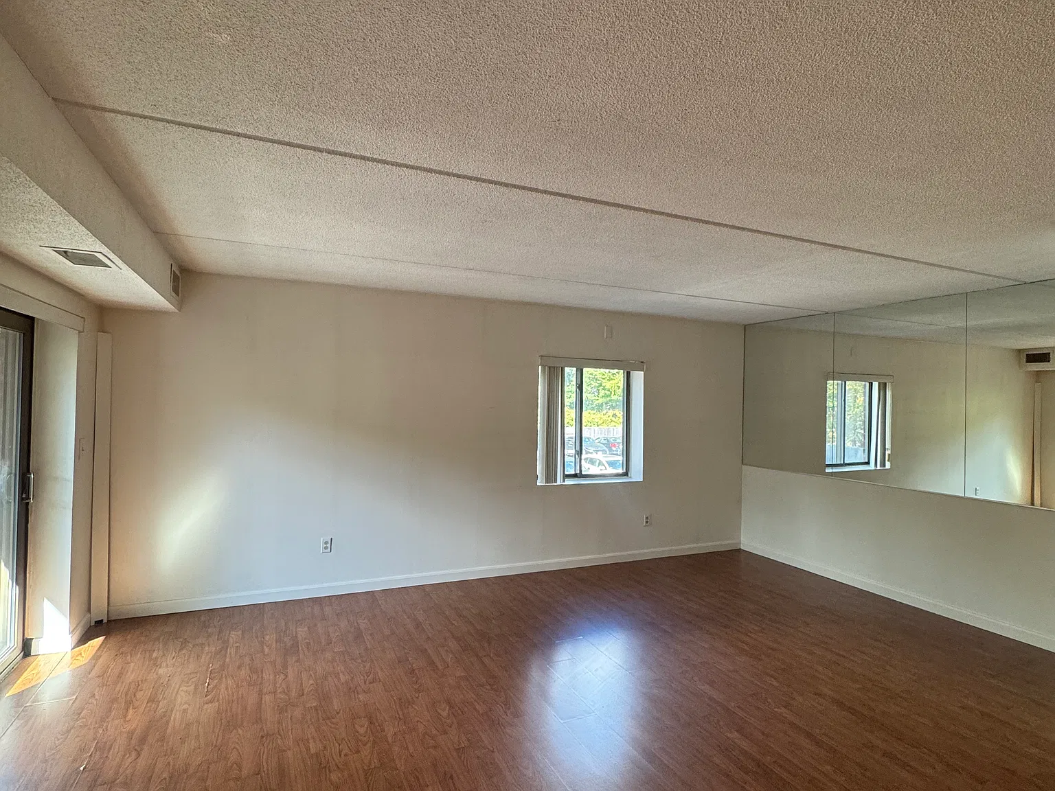 159 Main St — Photo 2