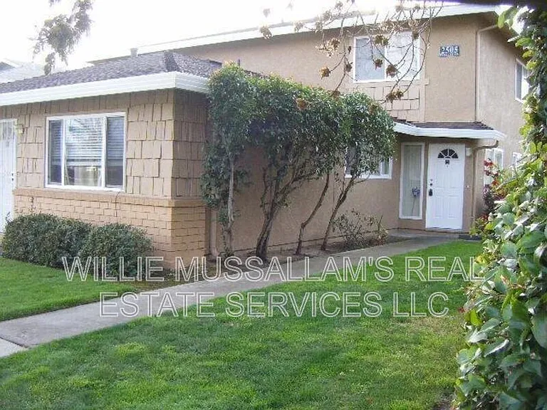 2505 Prescott Rd — Photo 24