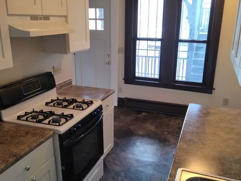 47 Alden St #201 — Photo 10