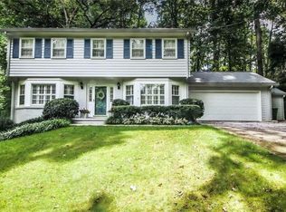 6775 Brandon Mill Rd, Sandy Springs, GA 30328