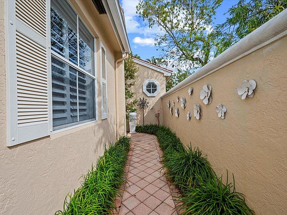 4th image of 10521 Kinkaid Terrace