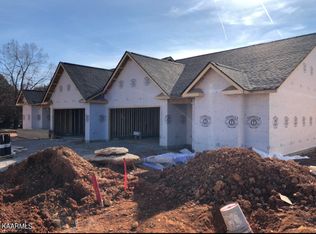 5920 Knox Hill Way, Knoxville, TN 37912