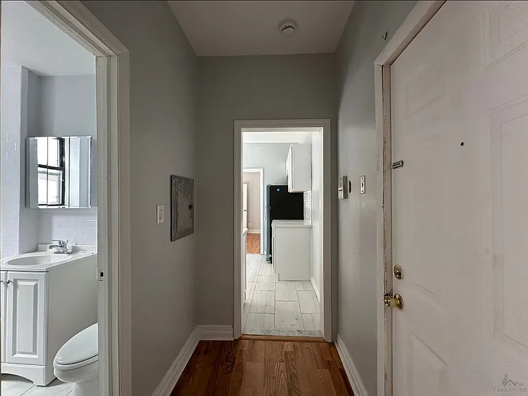 462 Kennedy Blvd #24F — Photo 3