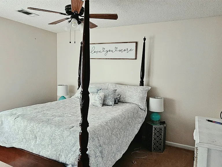 210 Sweetbriar Ln — Photo 19
