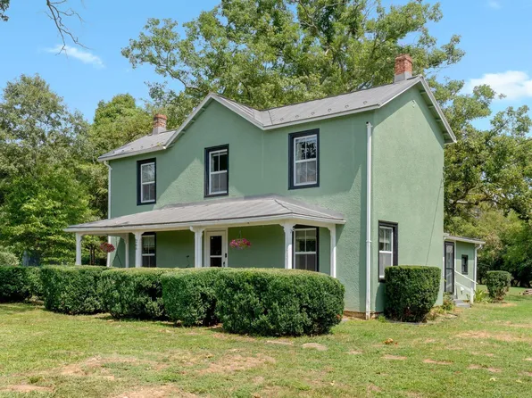 266 Buck Mountain Rd, Earlysville, VA 22936