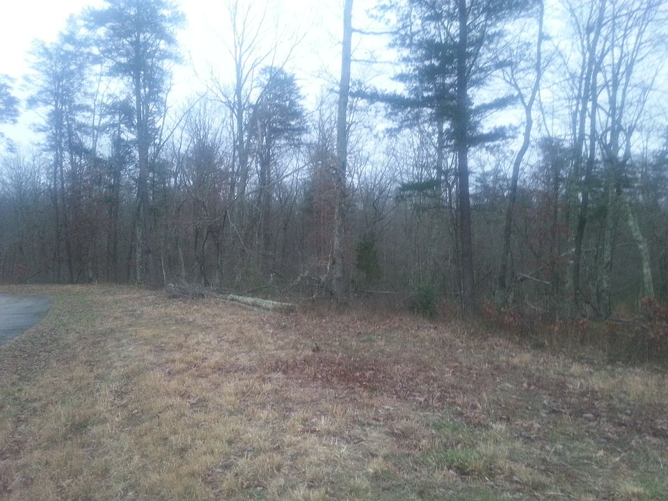 2nd image of 2920 Cherokee Rd