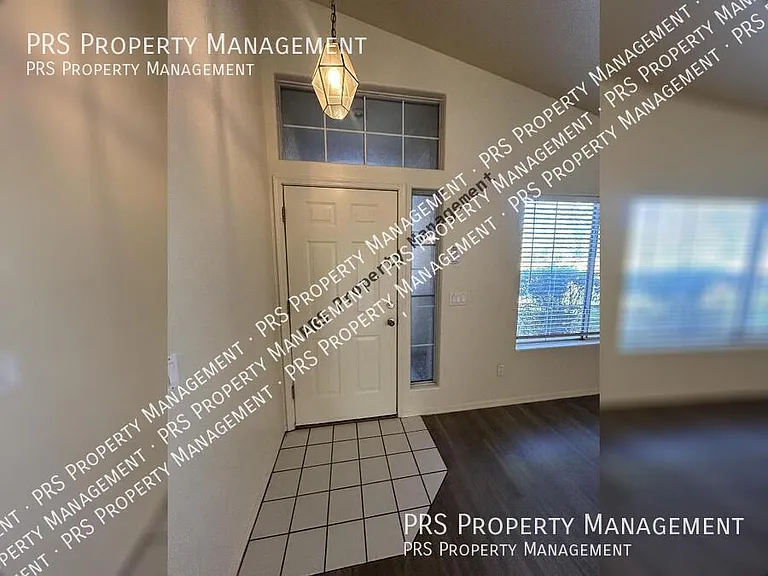 51 N Del Pueblo Pl — Photo 3