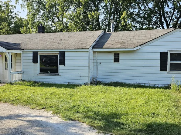 2415 Flower St, Joliet, IL 60435