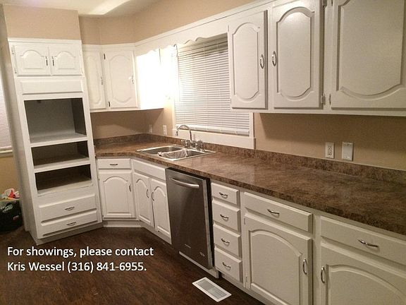 Lots of Cabinet Space